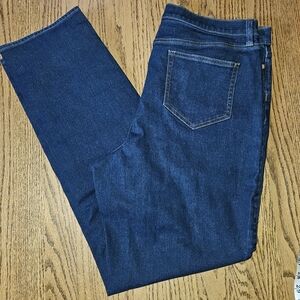 Lands End Womans Size 18 Tall Straight Leg Jean.